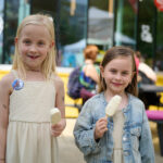 Piratensommer Kinder essen Eis