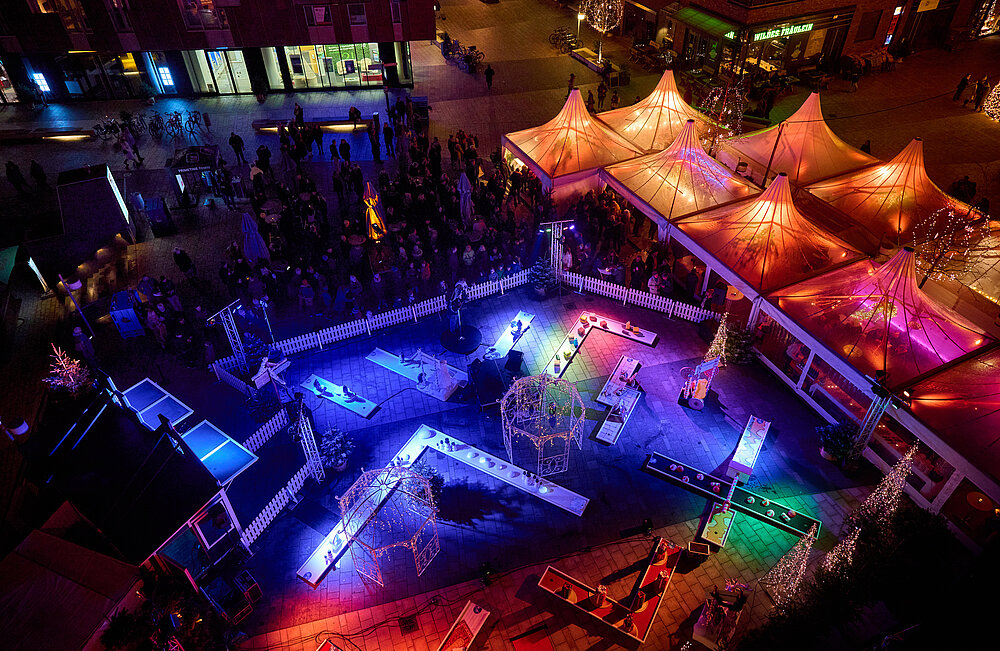 Wann: Samstag, 13. Dezember 2025 |Start: 16:00 Uhr Wo: Weihnachtsmarkt HafenCity, Überseeboulevard