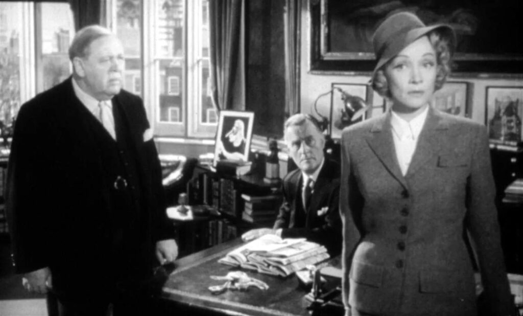 Filmklassiker „Zeugin der Anklage“ als Matinee in der Astor Film Lounge HafenCity – Gerichtsdrama von Billy Wilder (USA 1957).