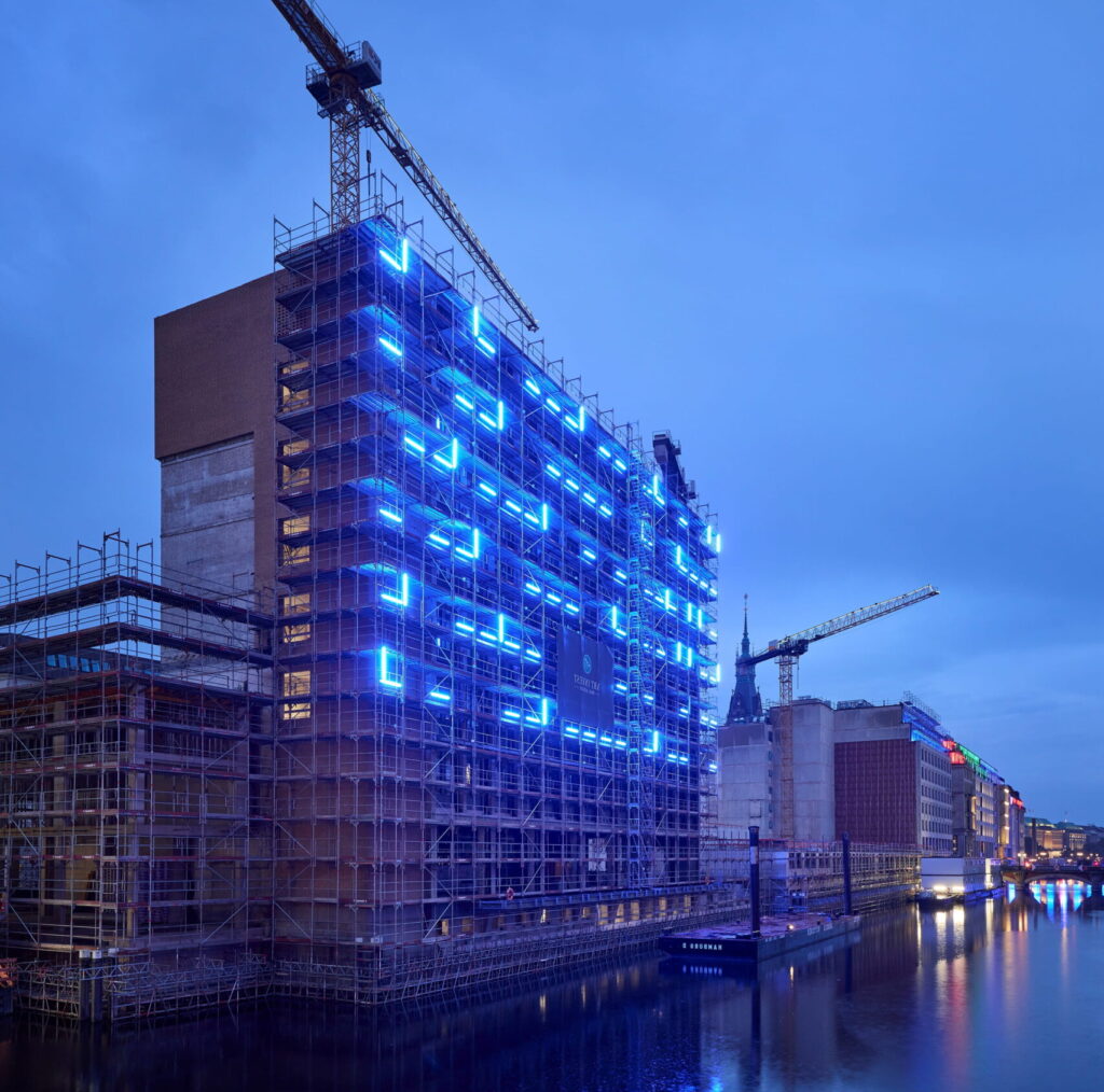 Lichtkunst beim Inter/Wall Festival am Alten Wall in Hamburg
